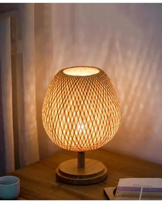Lampe de chevet bohème en osier et bambou tressé