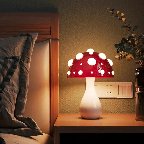 Lampe de chevet originale - champignon rouge led