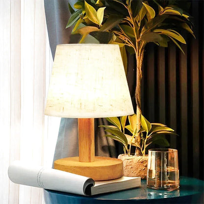Lampe de chevet rétro en bois avec abat jour en tissu